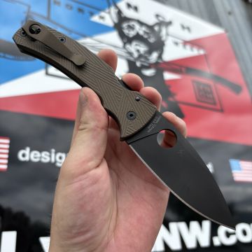 Spyderco Bodacious Skinny Midnight Bronze Samurai Titanium Scales Black S30V Bronze Clip MOD Knife